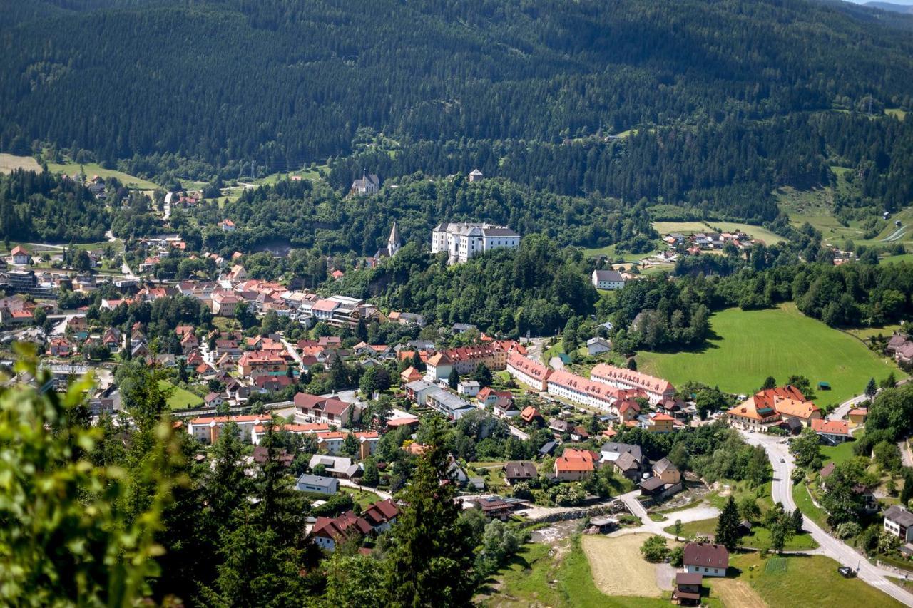 Studio Loft Murau - Im Herzen Der Altstadt Bagian luar foto